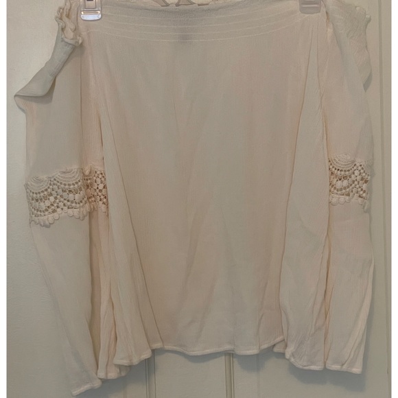 Arizona Jeans Co. XXL Off the Shoulder Crop Top - Picture 1 of 3